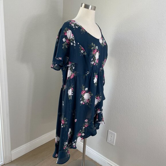 Torrid Womens Plus 2X Lexie Navy Floral Georgette Hi-Lo Tunic Top Short Sleeve - Picture 3 of 12